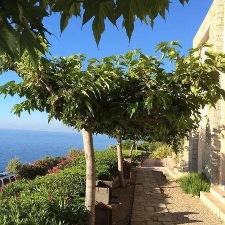 Marine De Palumbare Apartman *