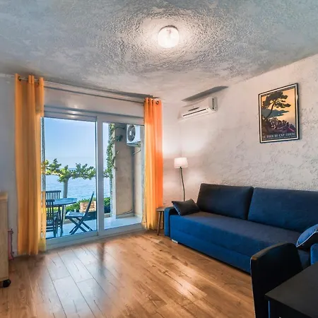 Apartment Marine De Palumbare