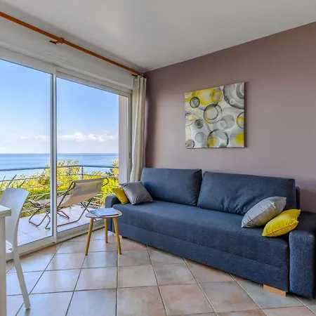 Apartment Marine De Palumbare *