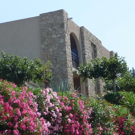 Marine De Palumbare Apartment