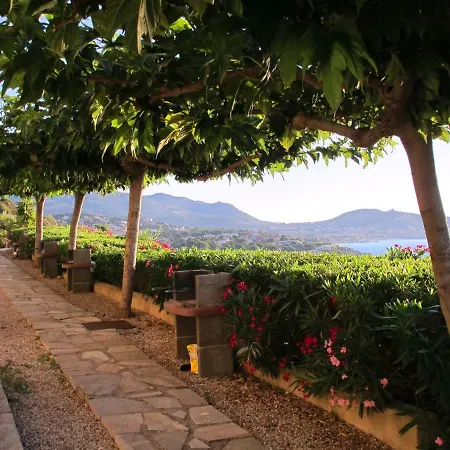 Marine De Palumbare Apartman